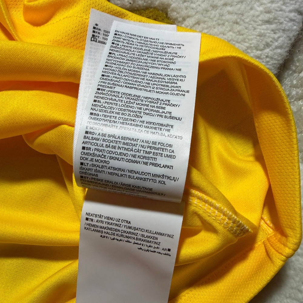 Nike Brazil 2018 World Cup Neymar Jr 10 Jersey Yellow NWT Mens Size Medium - Picture 12 of 14